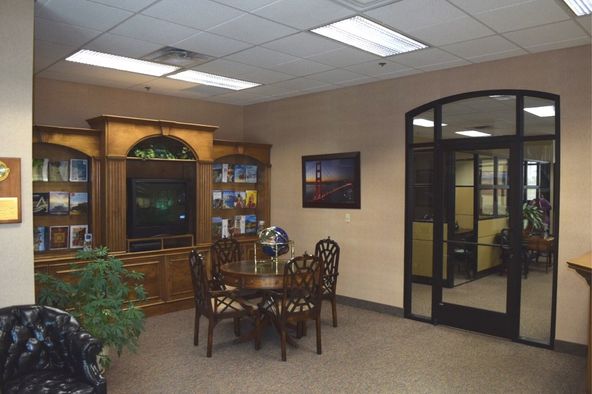 Parkside Drive Office Building: 10201 Parkside Drive, Knoxville, TN 37922